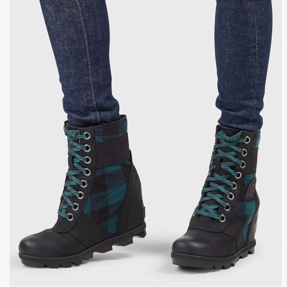 Sorel Lexie Wedge Lace Up Ankle Boots Leather Black Blue Plaid Size 10